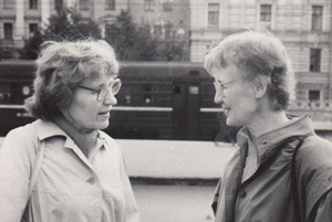 1987 .   